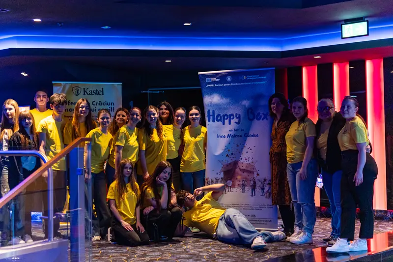 Happy Box premiera Cinepub Luna Film