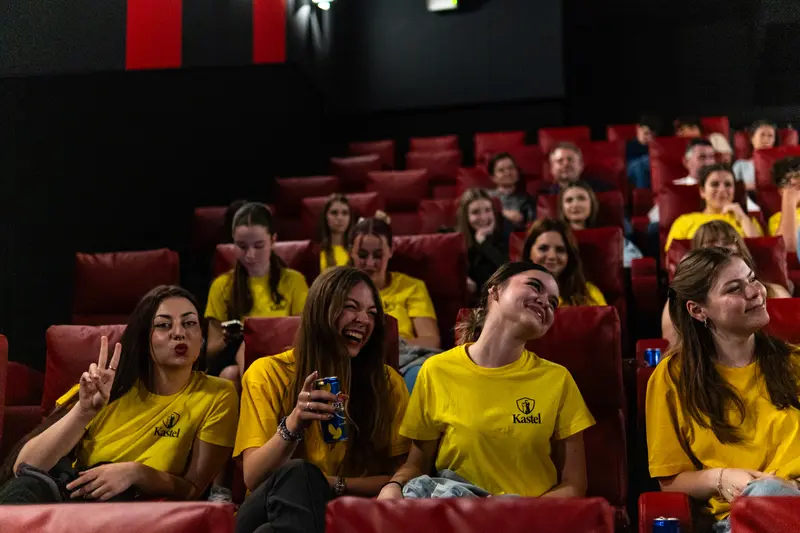 Happy Box premiera Cinepub Luna Film